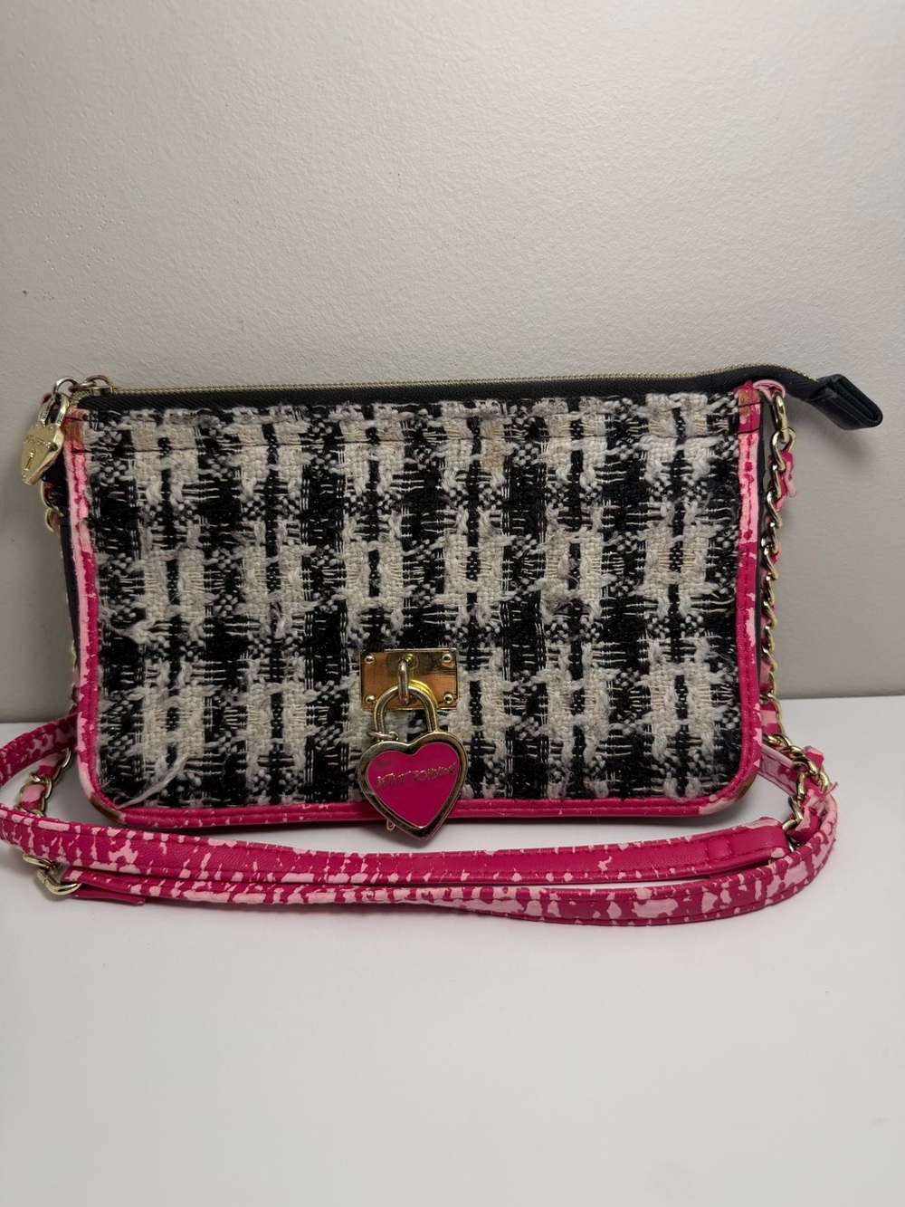 Betsey Johnson Dreamworks Trolls 2 in 1 Crossbody Bag
